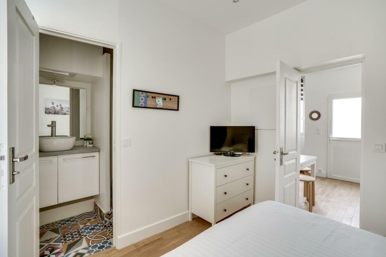 פריז Apartment 3 People Close Eiffel Tower By Weekome מראה חיצוני תמונה